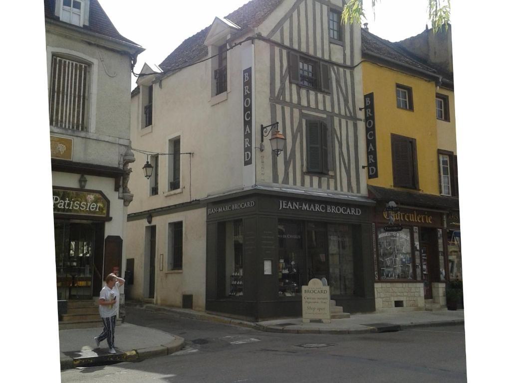 Les Appartements De Chablis Kültér fotó
